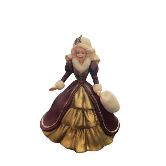 Barbie by Hallmark Ornament: 1996 Christmas Barbie Celebration - Picture 7 of 9